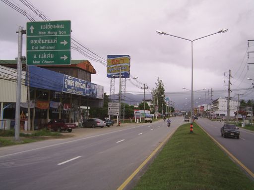 108 Abzweigung zum Doi Inthanon