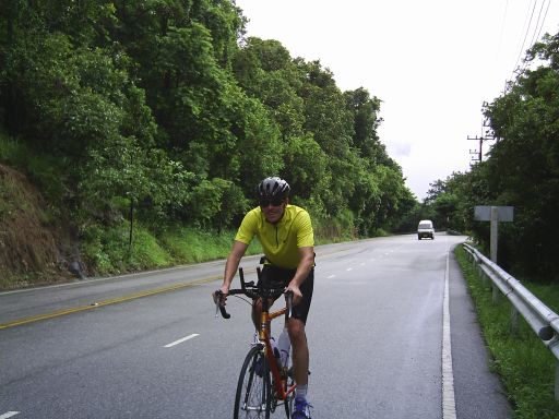 normaler Streckenverlauf, 2 Spuren hoch, 1 runter = Platz
